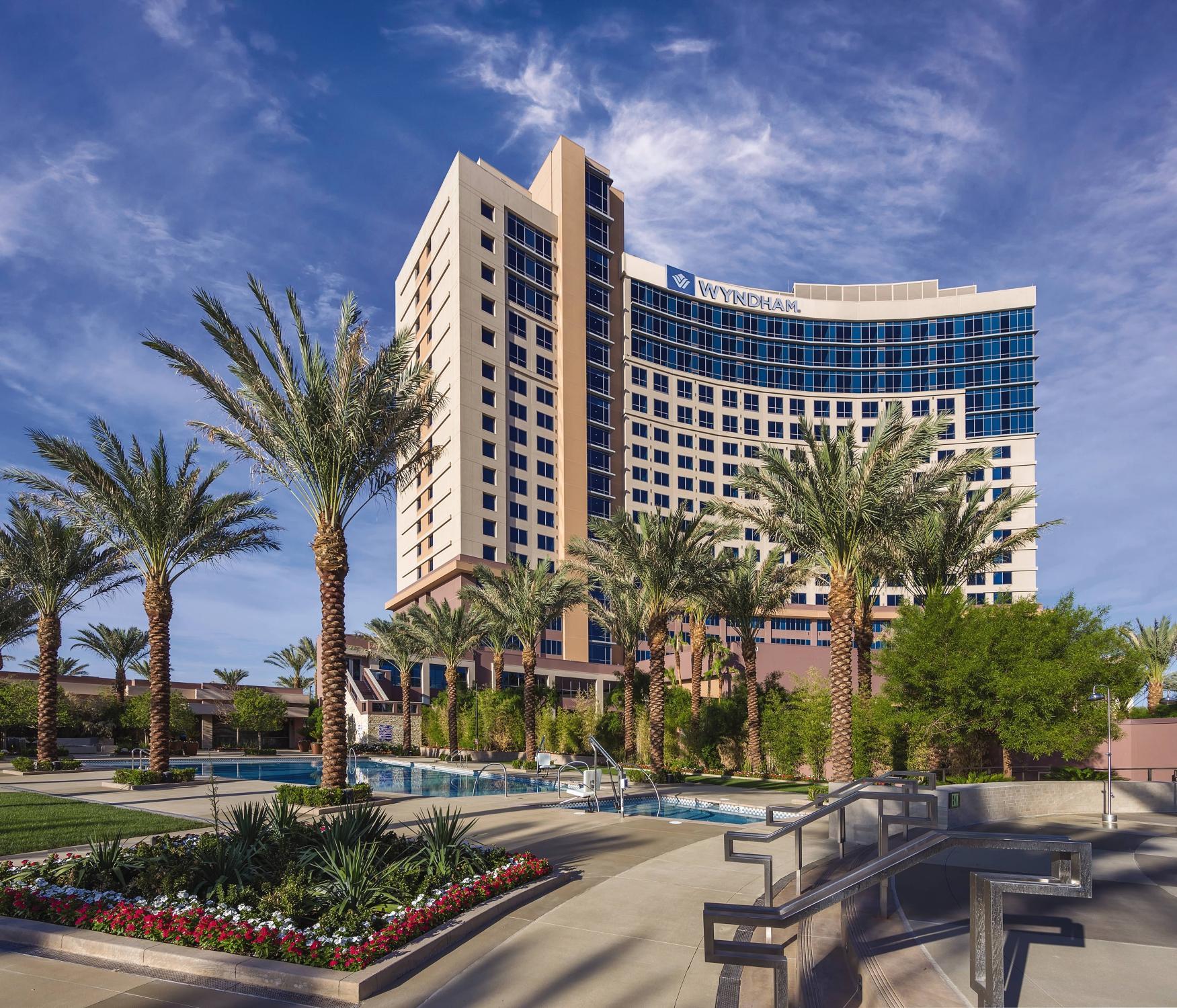 Club Wyndham Desert Blue