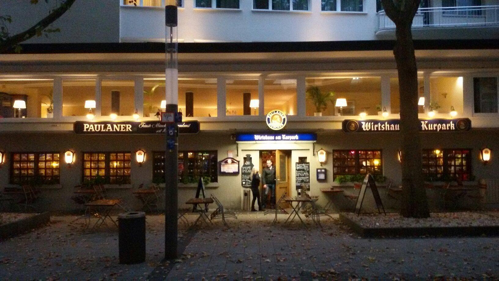 Photo by LeovHameren