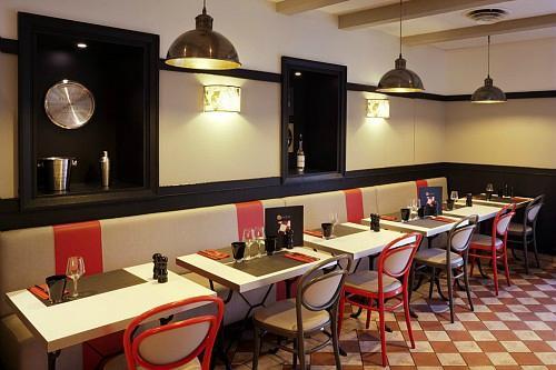 ibis Paris La Defense Esplanade