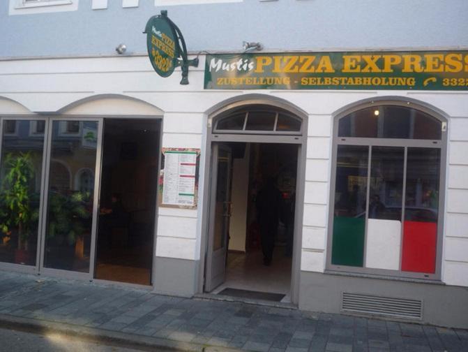 Mustis Pizzaexpress