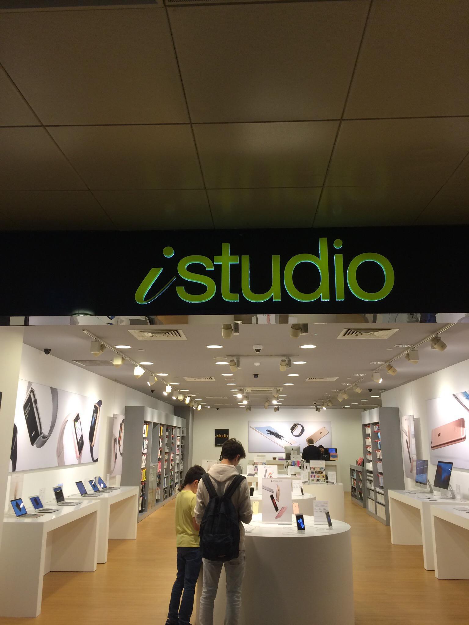 Photo by daniel_hatz