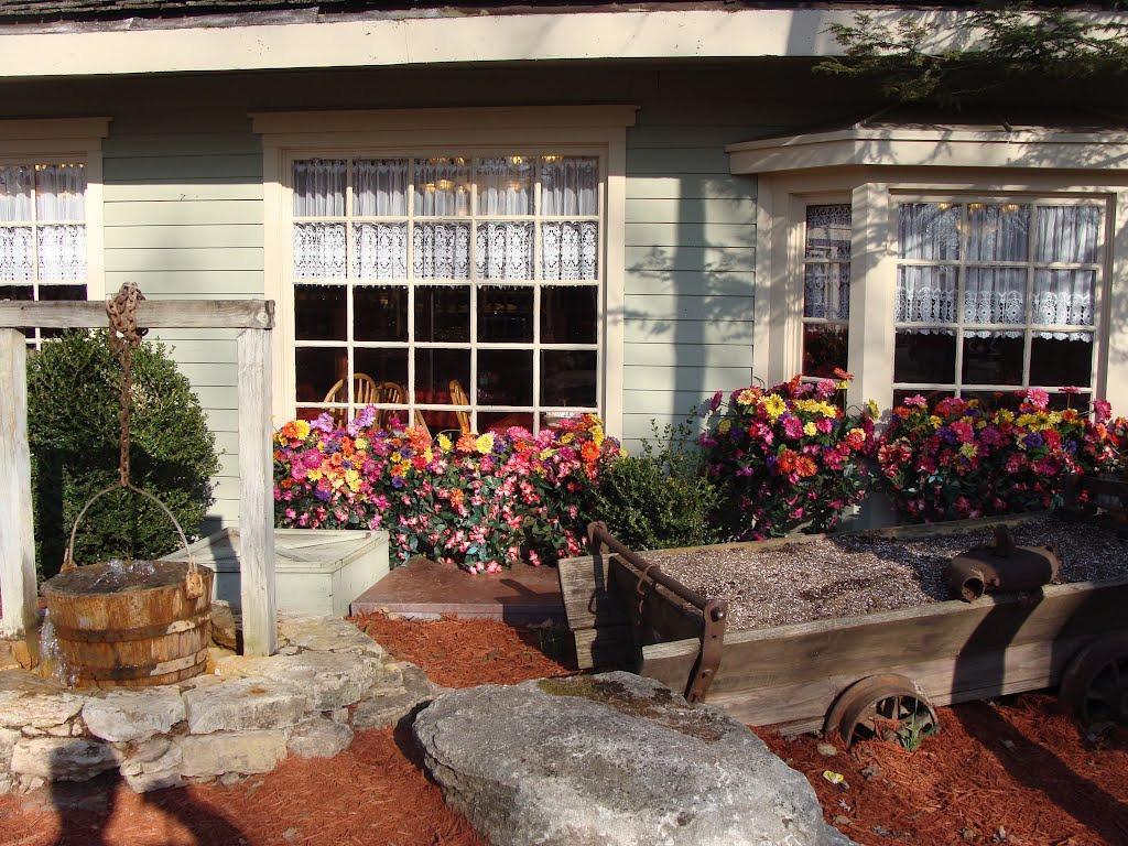 Molly's Mill Restaurant