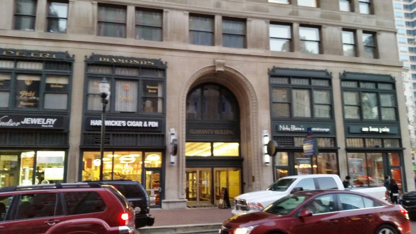 Nicky Blaine's Cocktail Lounge