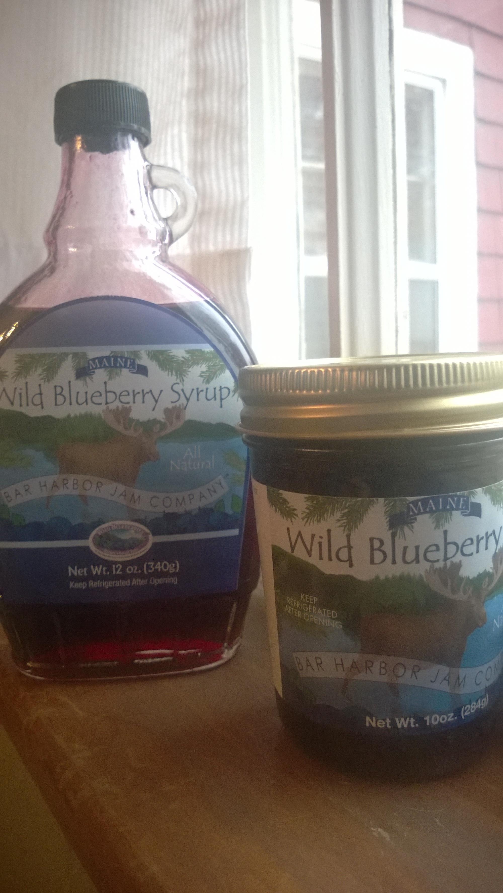 Dee's Place Rangeley Candle Co