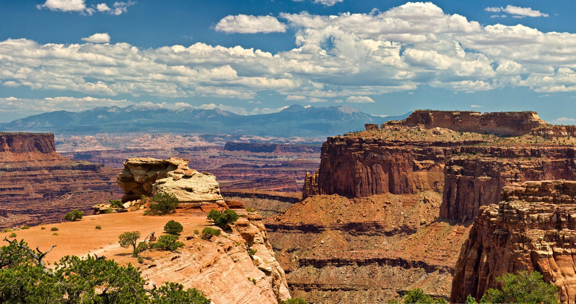 Shafer Canyon Overlook