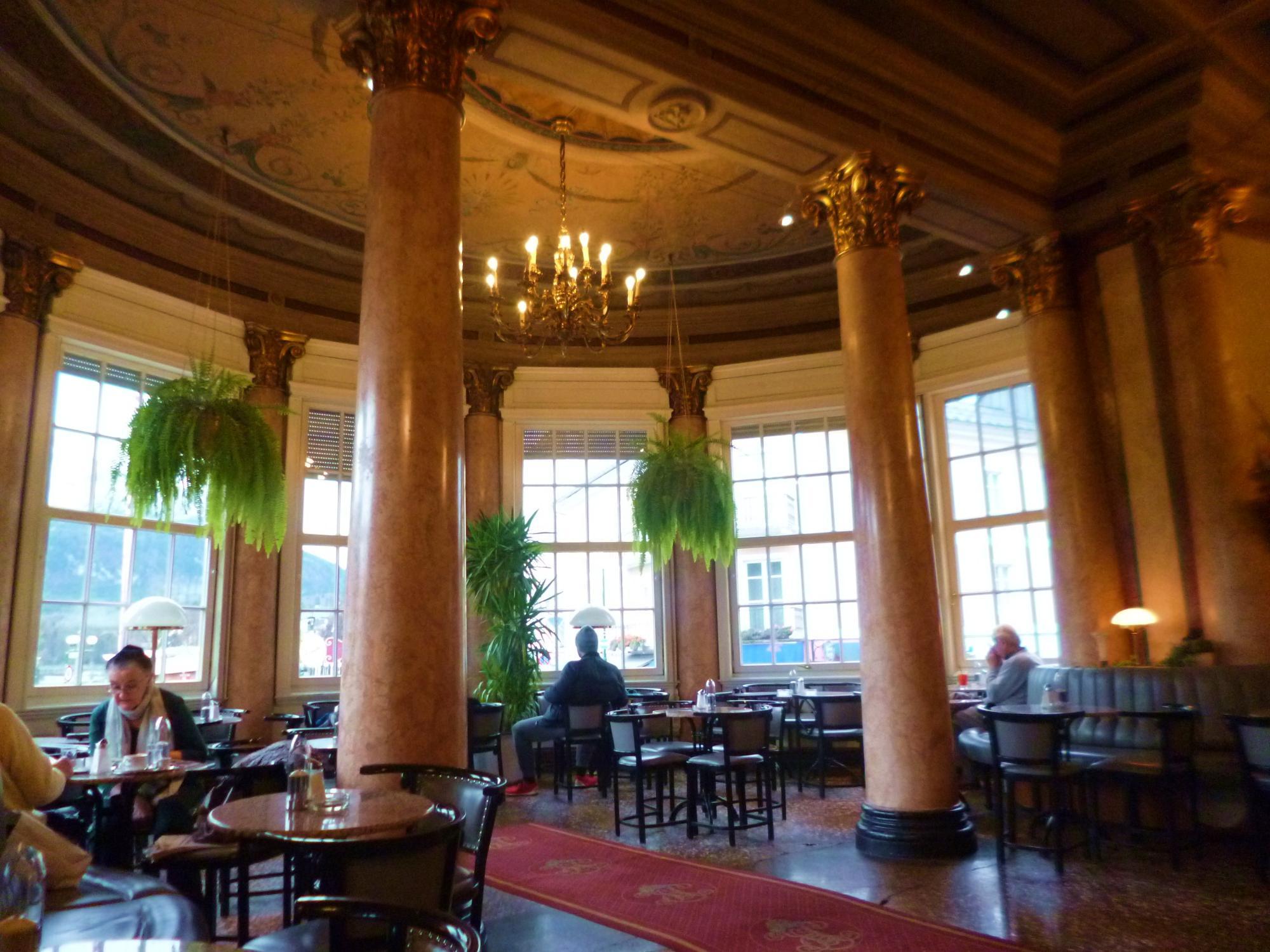 Cafe-Bar-Restaurant Sissy