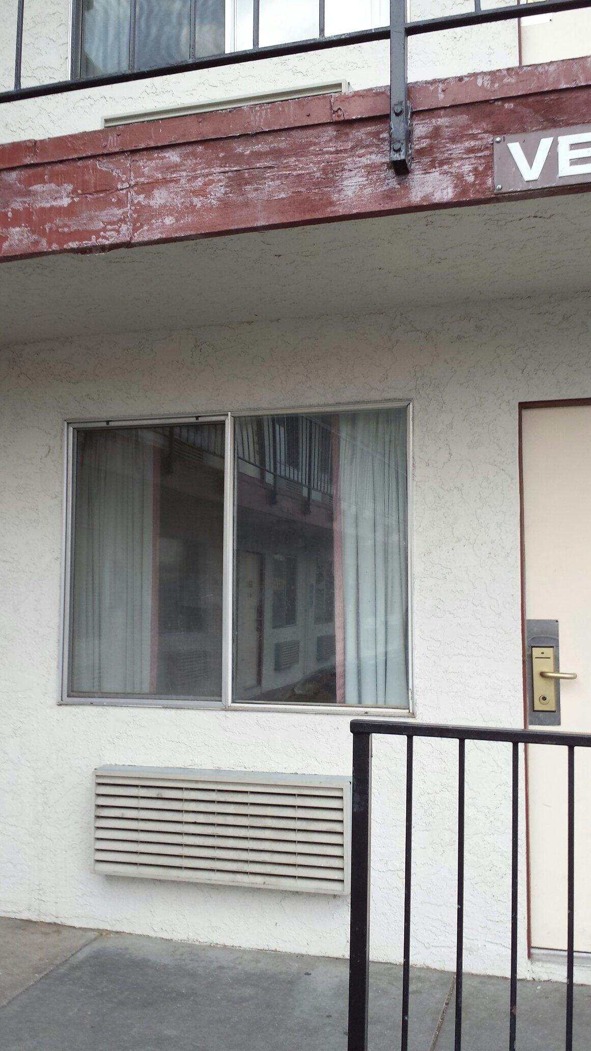 Travelodge Aurora