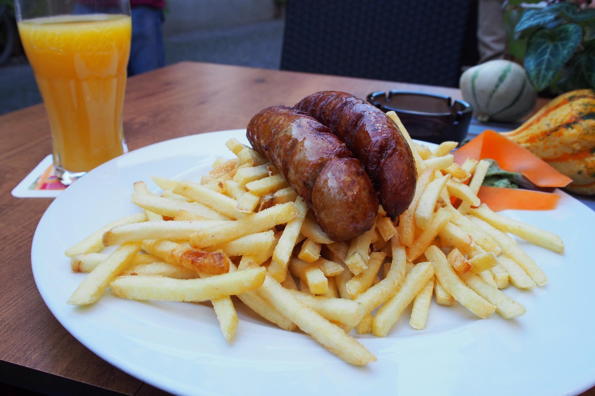 Photo by Mobile807160