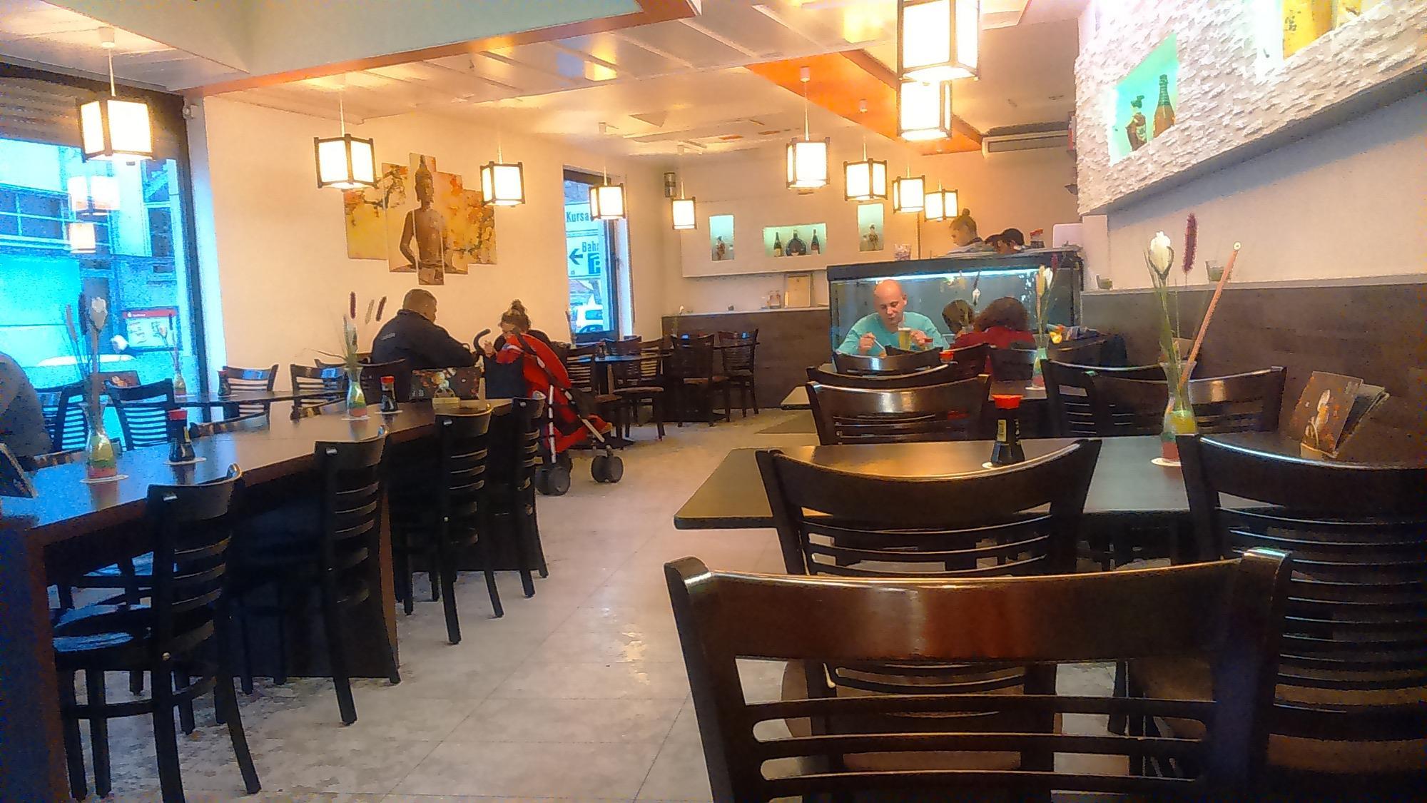 CT No. 1 Wok & Sushi