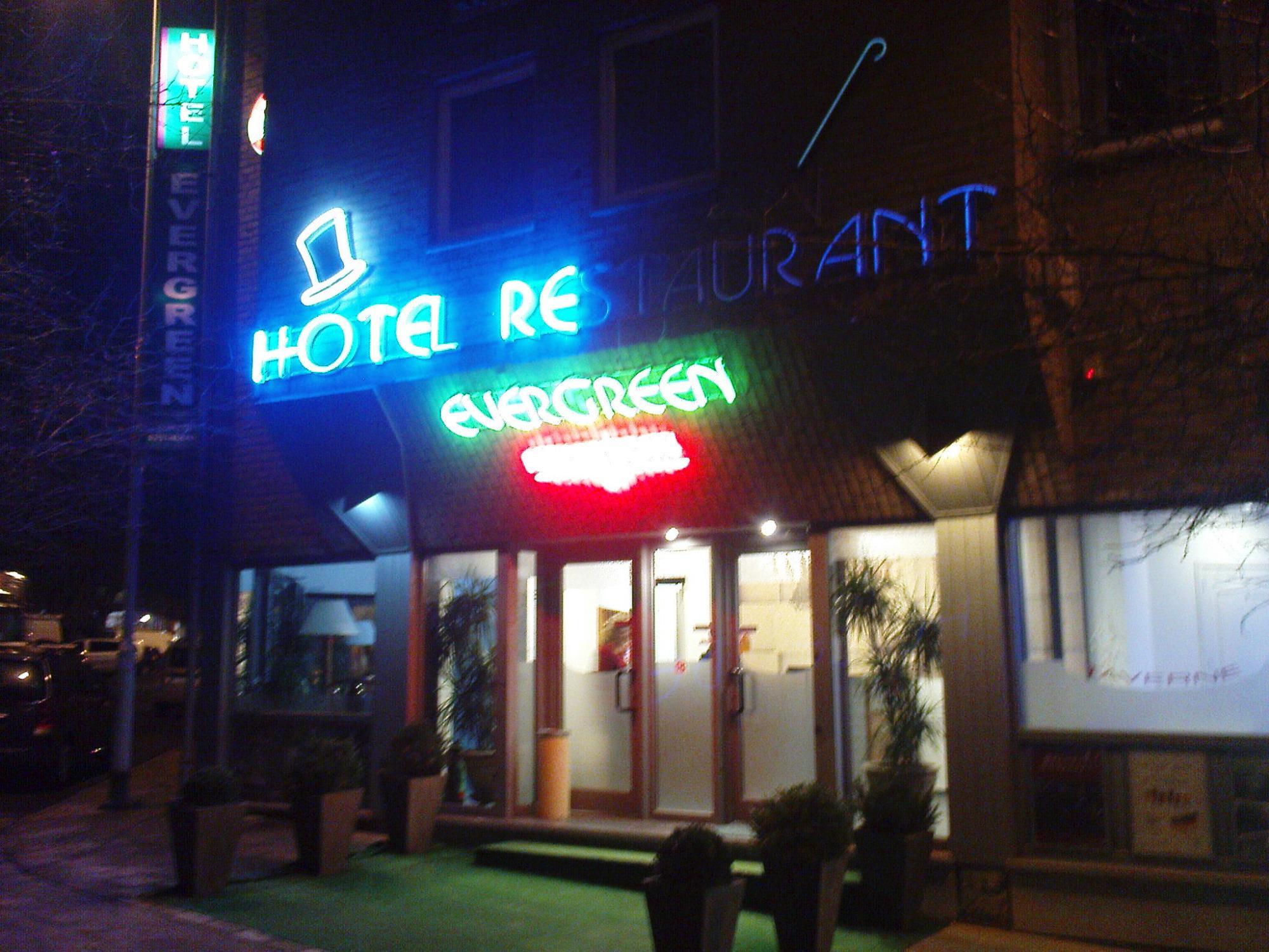 Hotel Evergreen