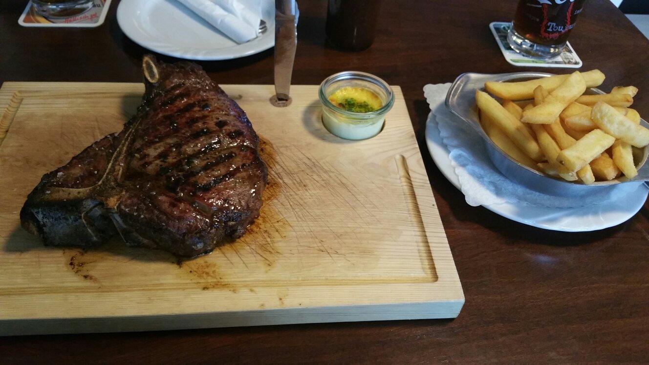 Inn Metzgerei Zum Loewen