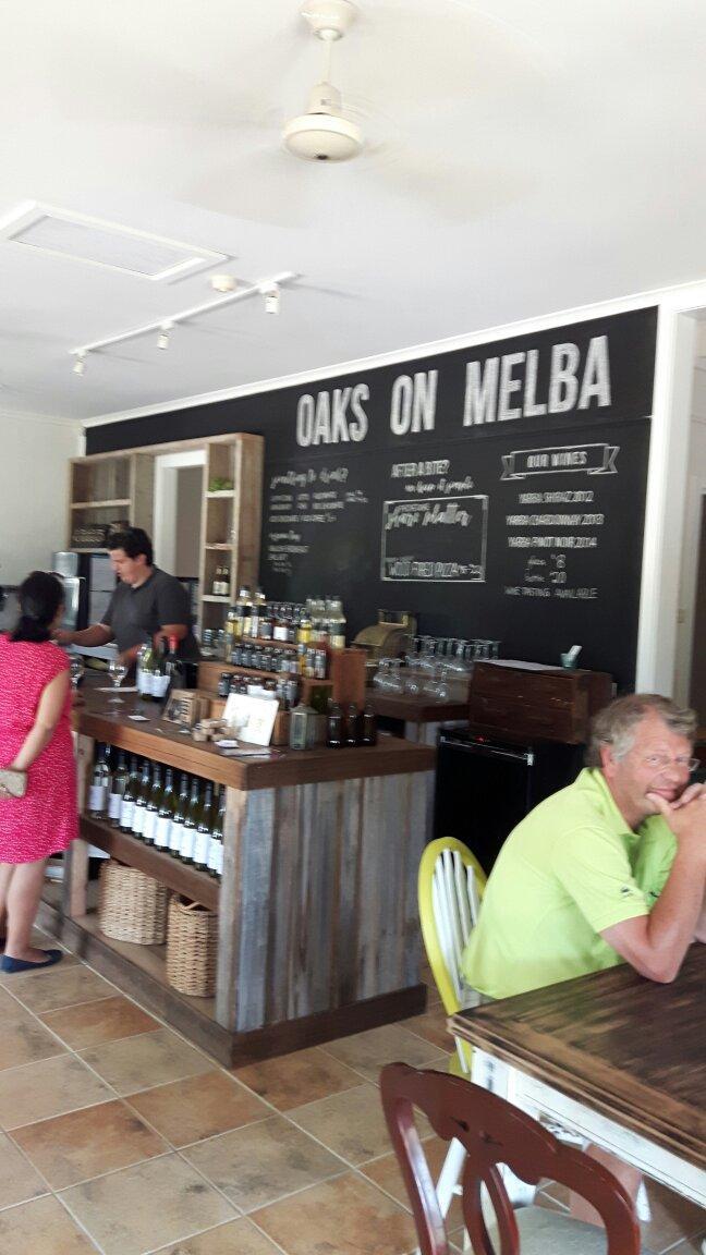 OAKS ON MELBA