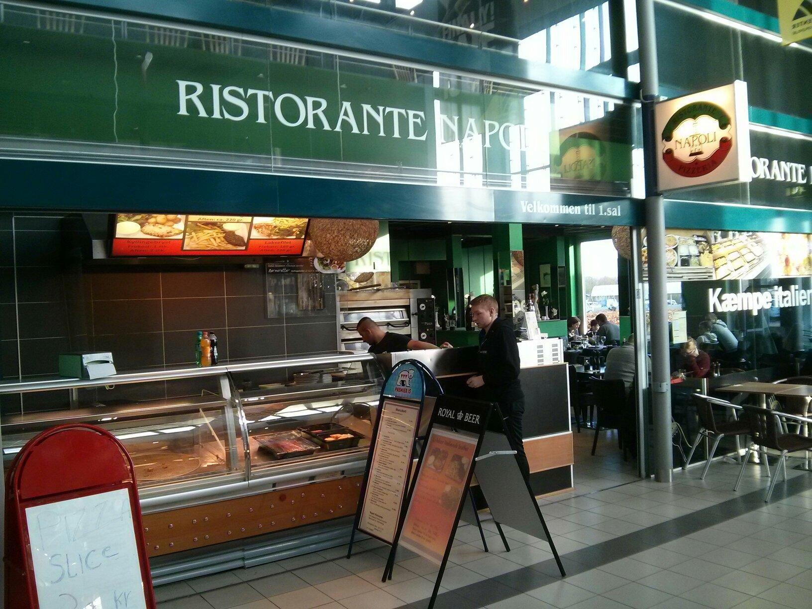 Photo by Salvador Antoni... E