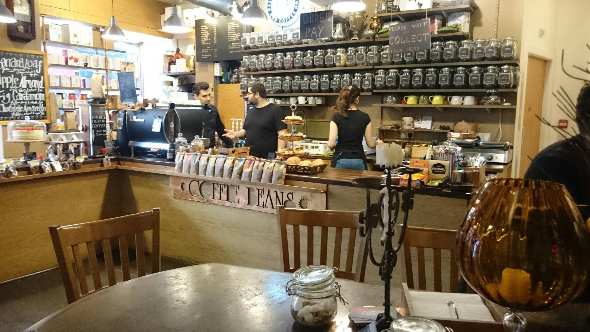 2 Love Tea and Coffee House