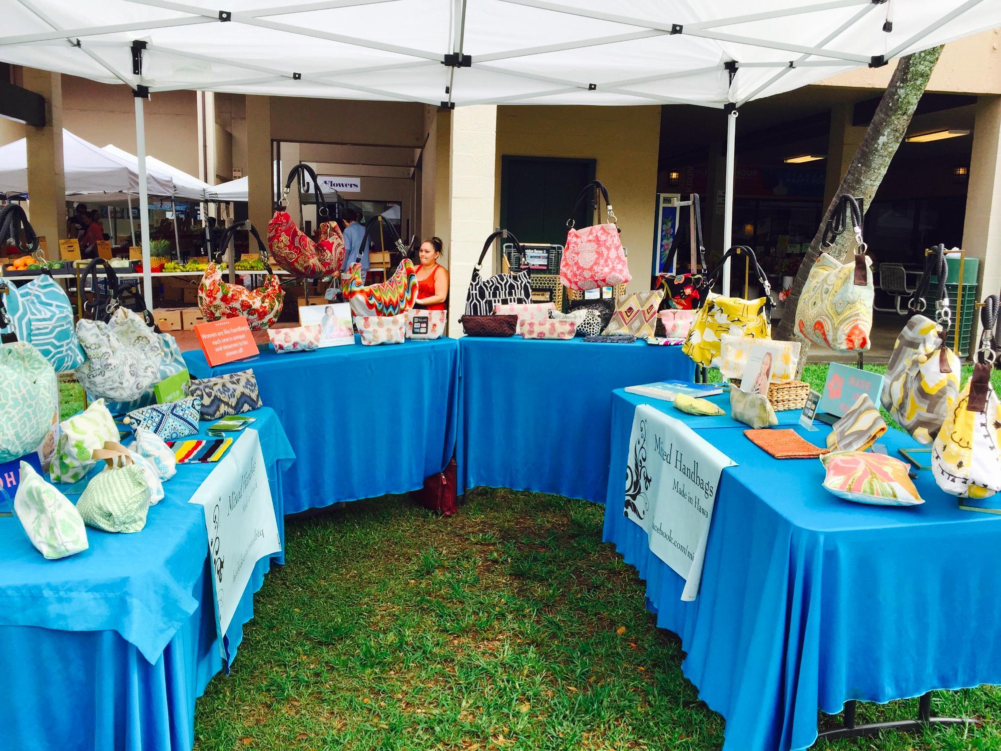 Manoa Marketplace Farmer's Market