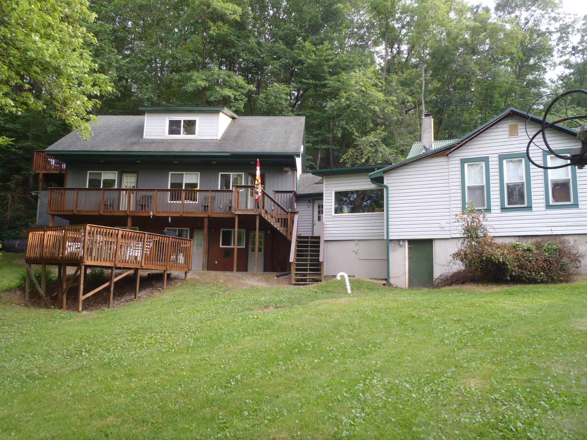 Photo by gary and pam j