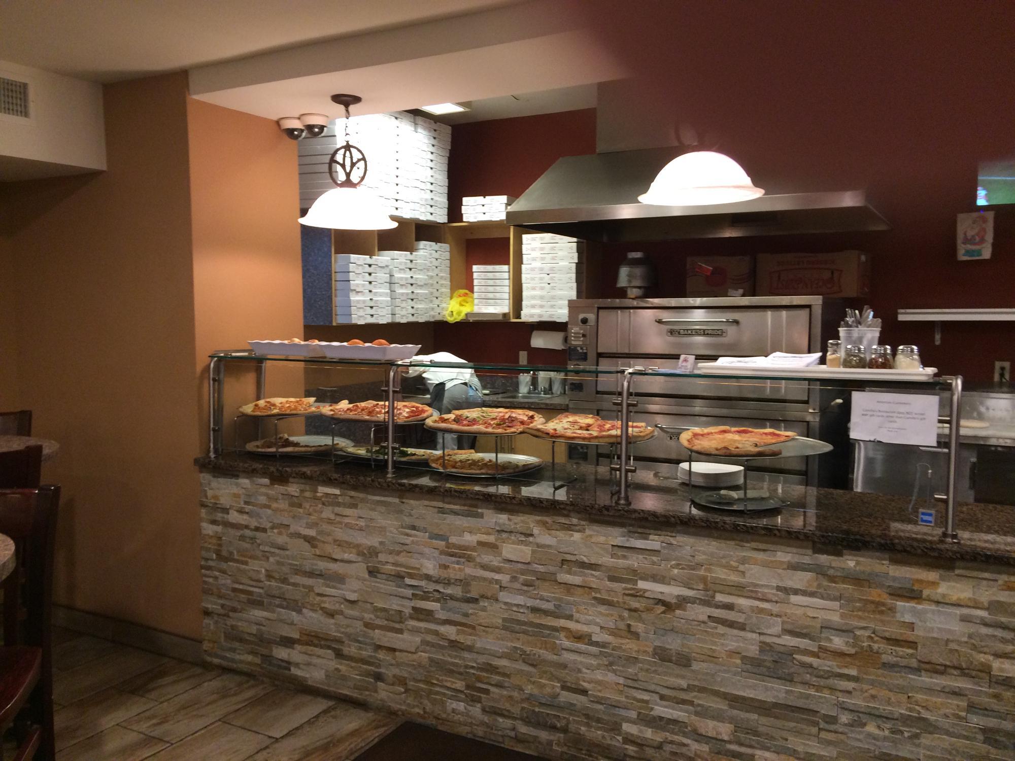 Camillo's Italian Restaurant Pizza