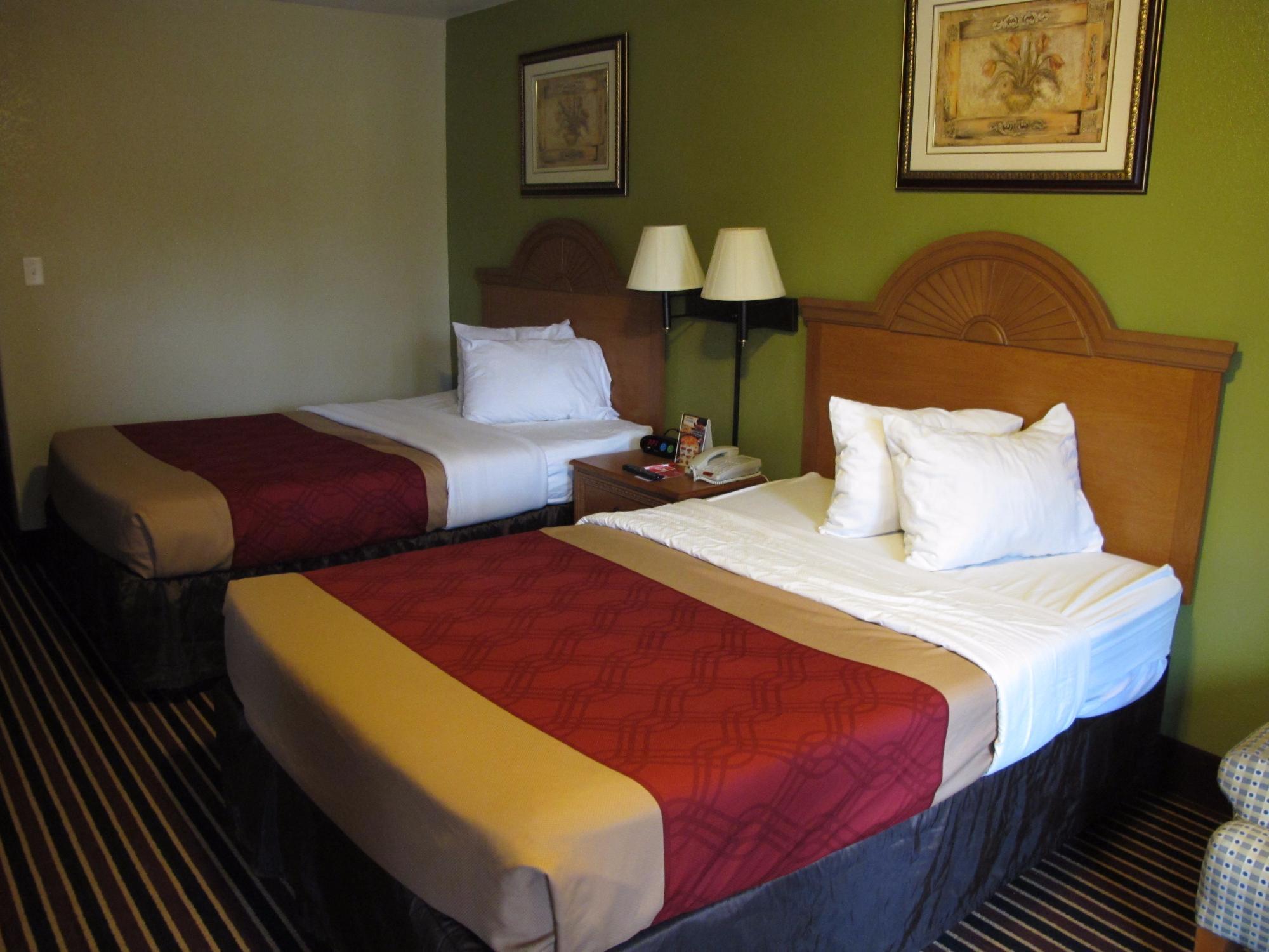 Econo Lodge Lake Charles University Area