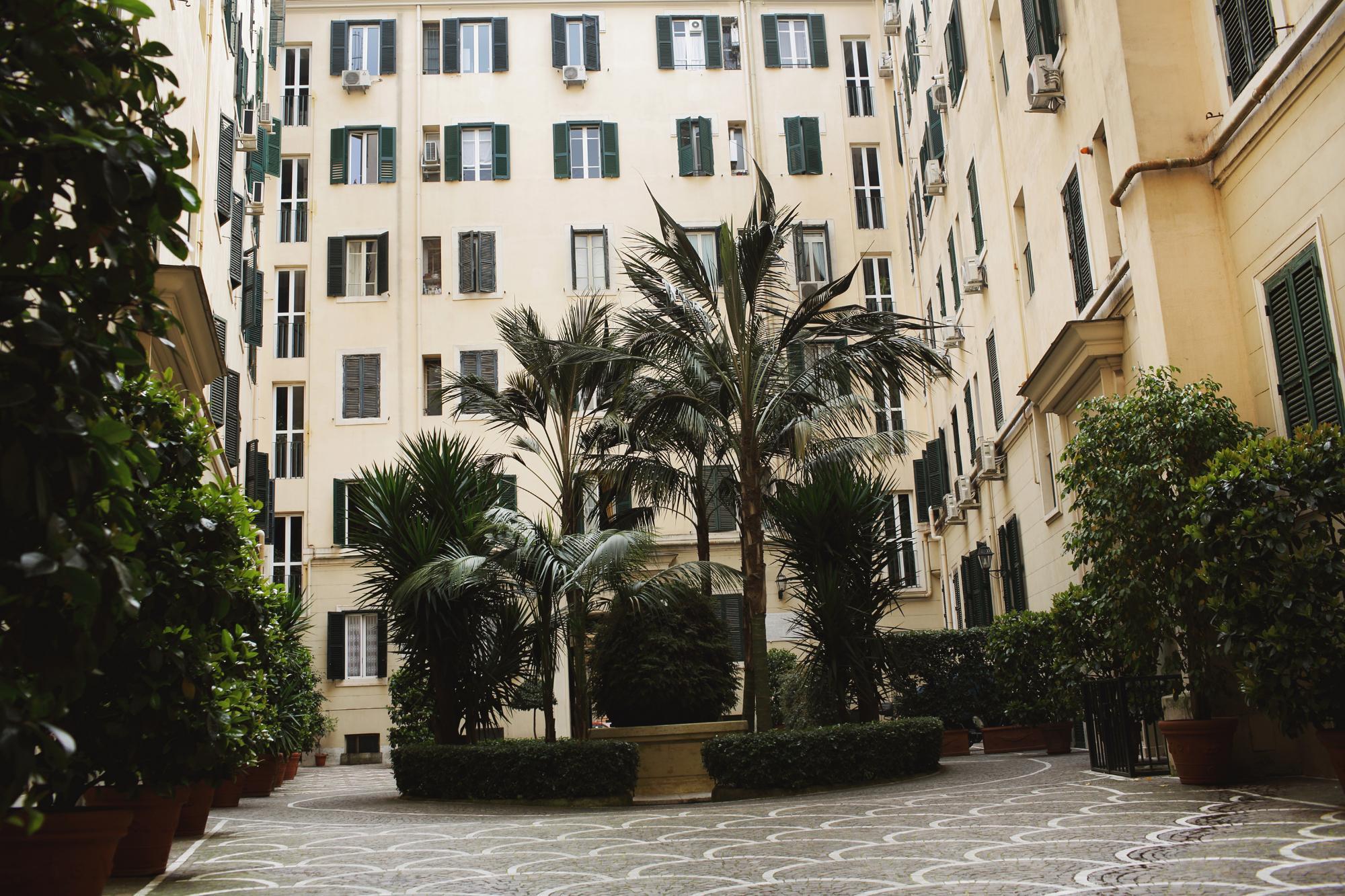 The One Vaticano Rooms