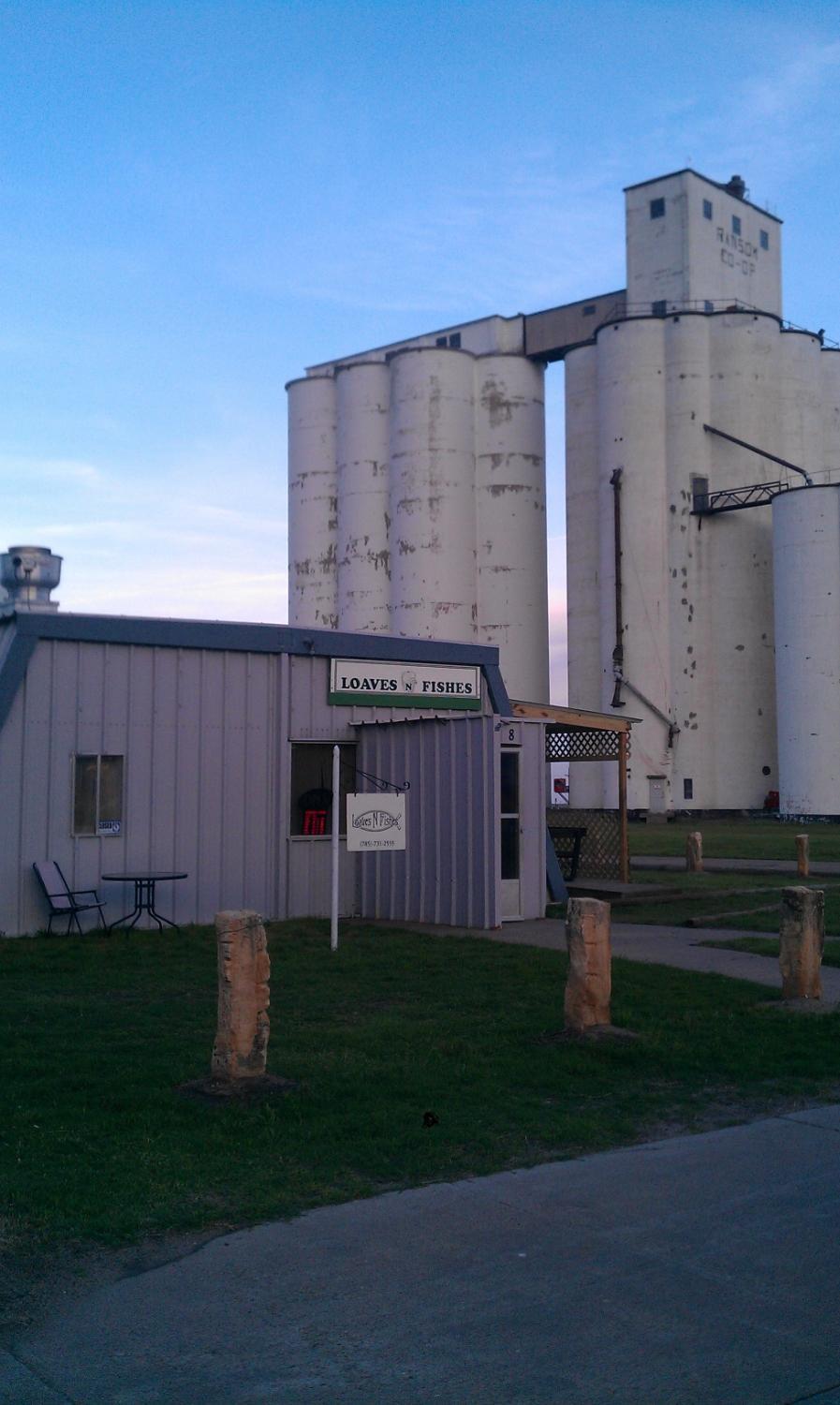 South Side Loaves N Fishes