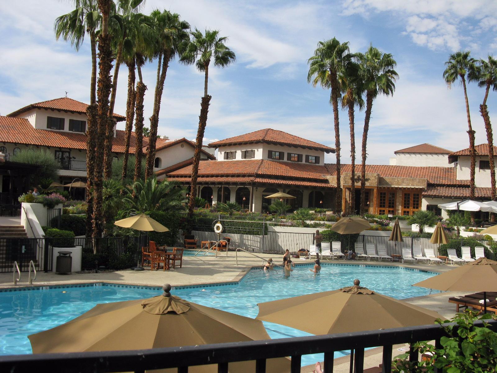 Rancho Las Palmas Homeowners Association