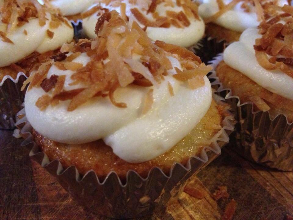 Crabby Cakes Custom Cakes & More