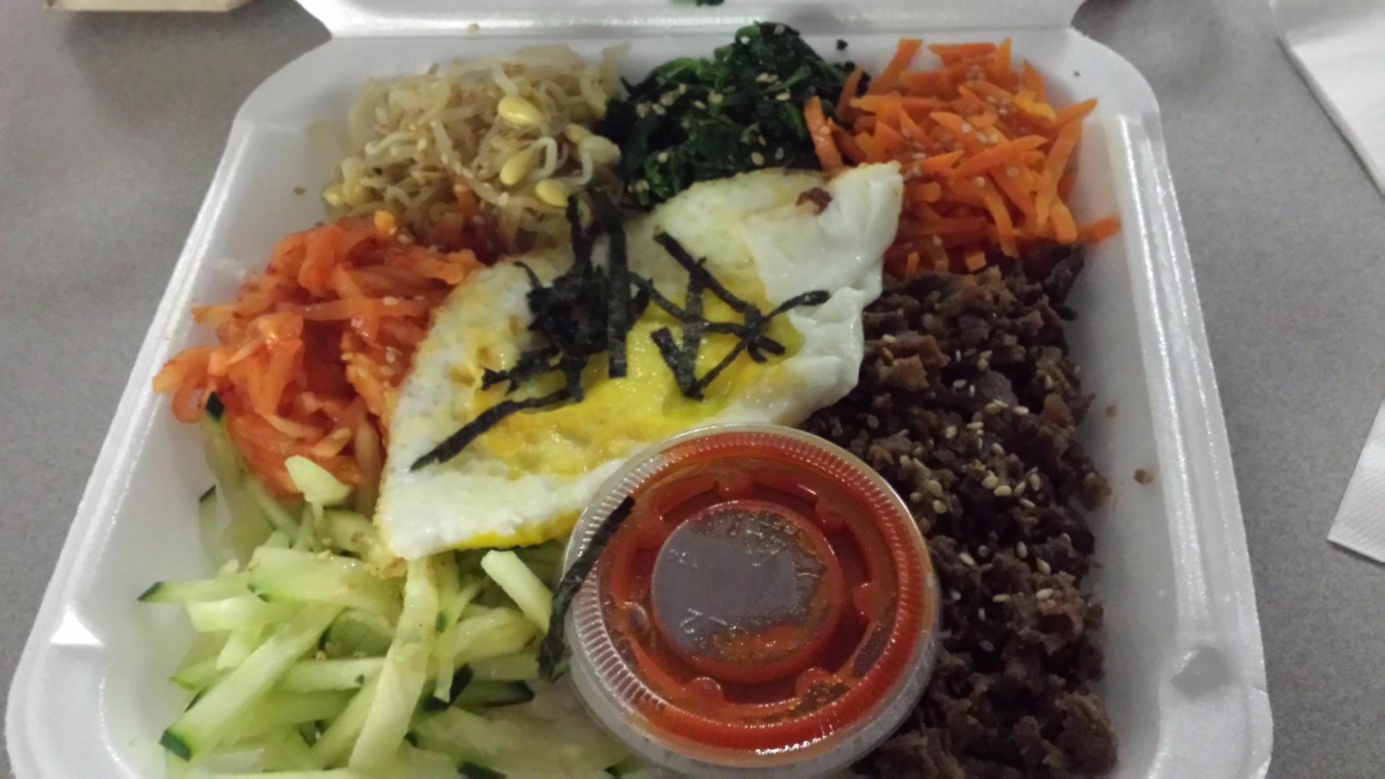 Mona's Gourmet Carry Out