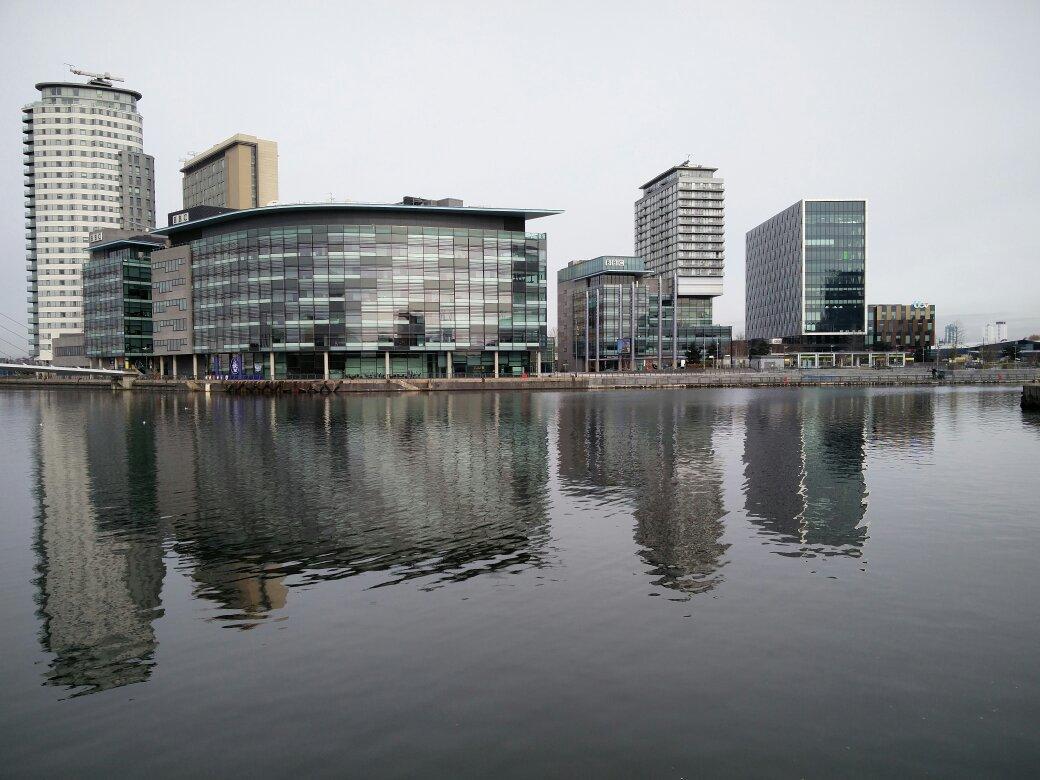 Media City Apartments by City Centre Chic