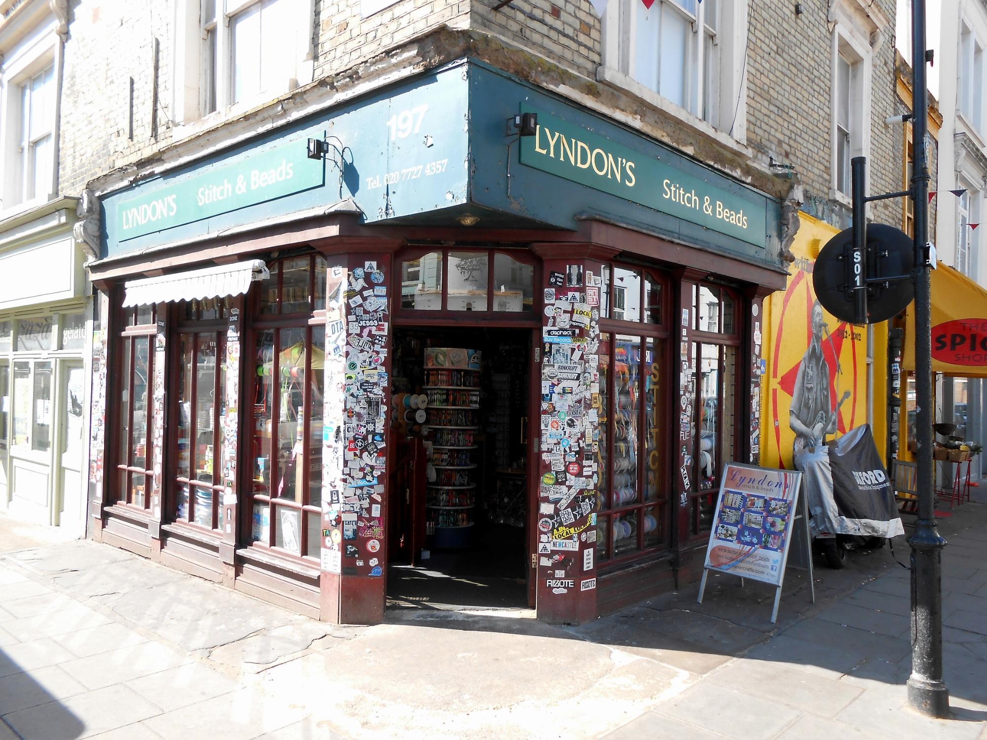 Joe Strummer Mural London
