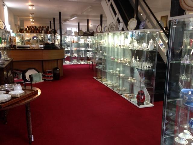 Artmosphere Antiques