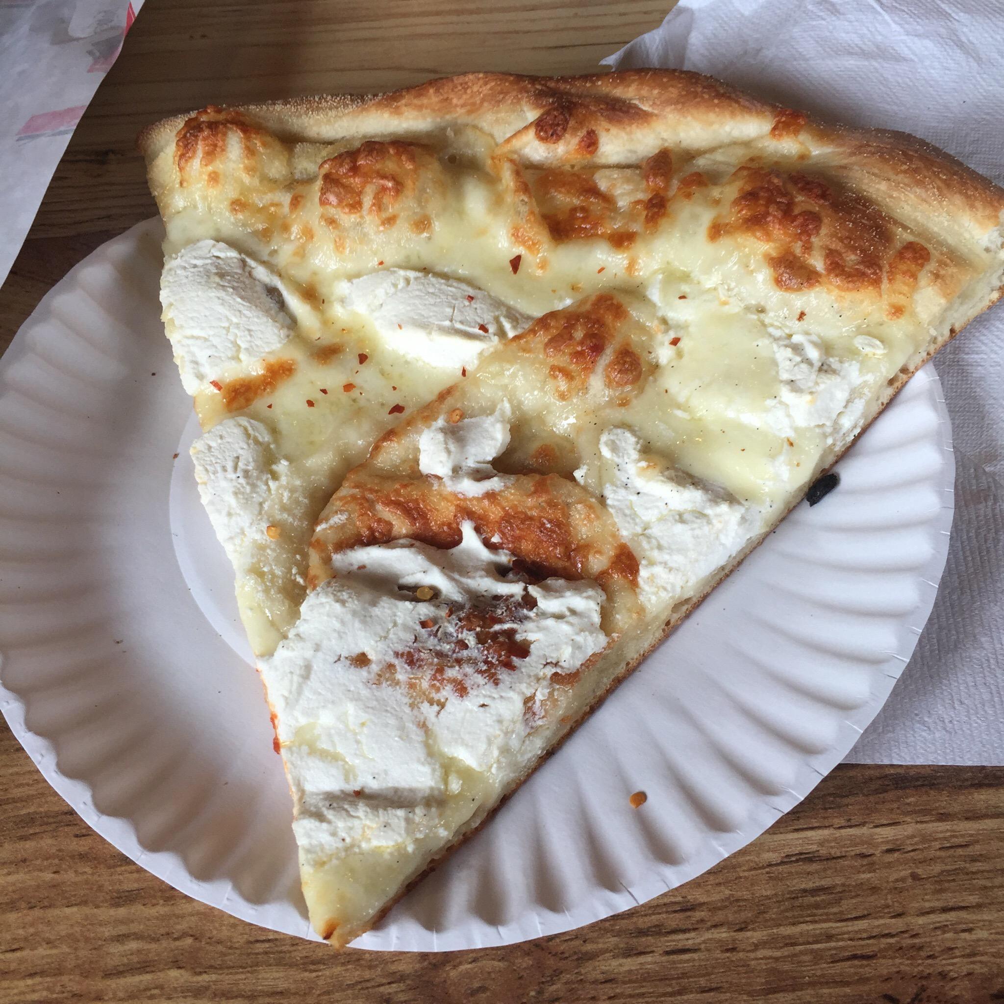 T C Lando's Sub & Pizzeria