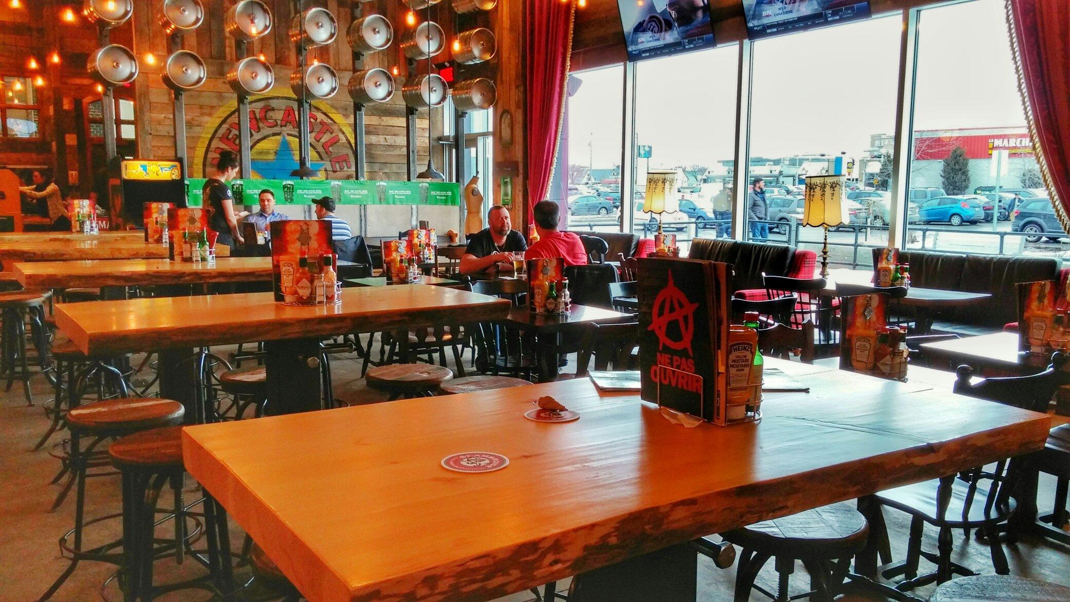 La Belle & La Boeuf - Burger Bar - Gatineau