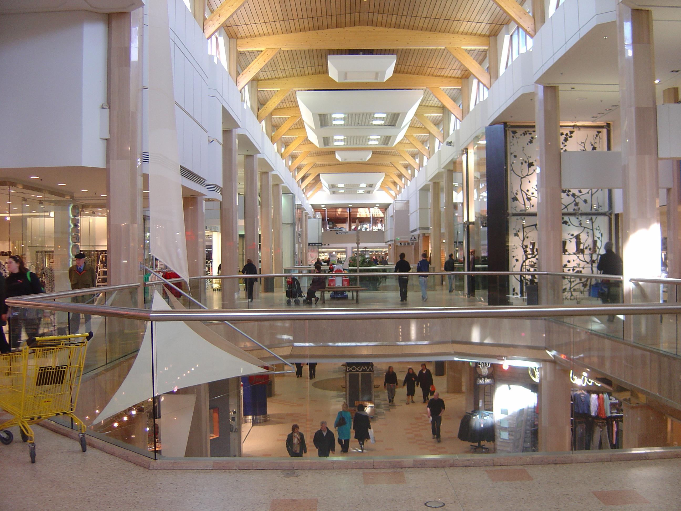Kringlan Mall