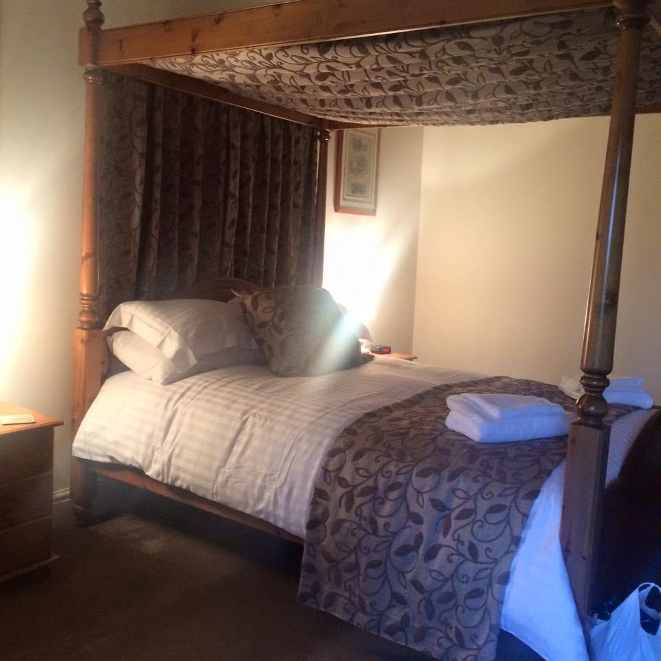 Pistyll Farmhouse Country House