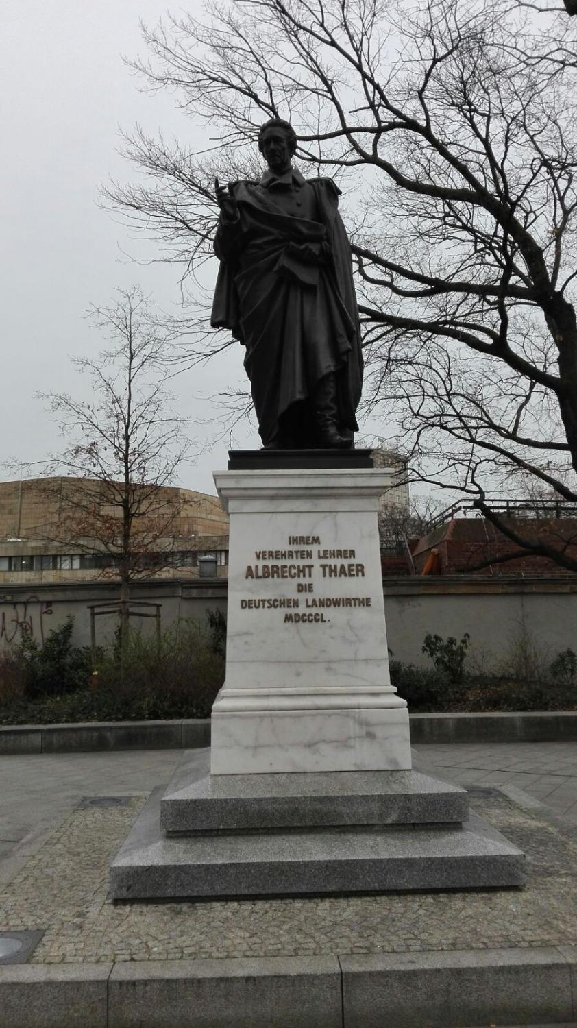 Albrecht Thaer Denkmal