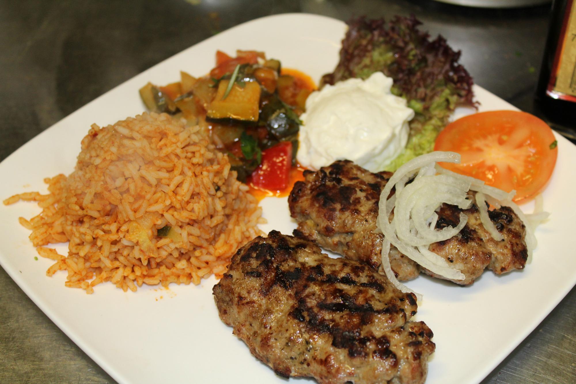 Gaststatte Vogelpark Inh. Maria Cakirca