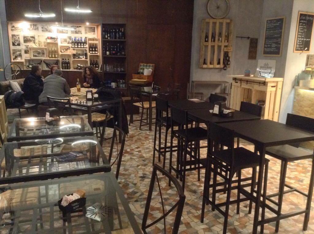 dvb DOLCEVITA BISTROT