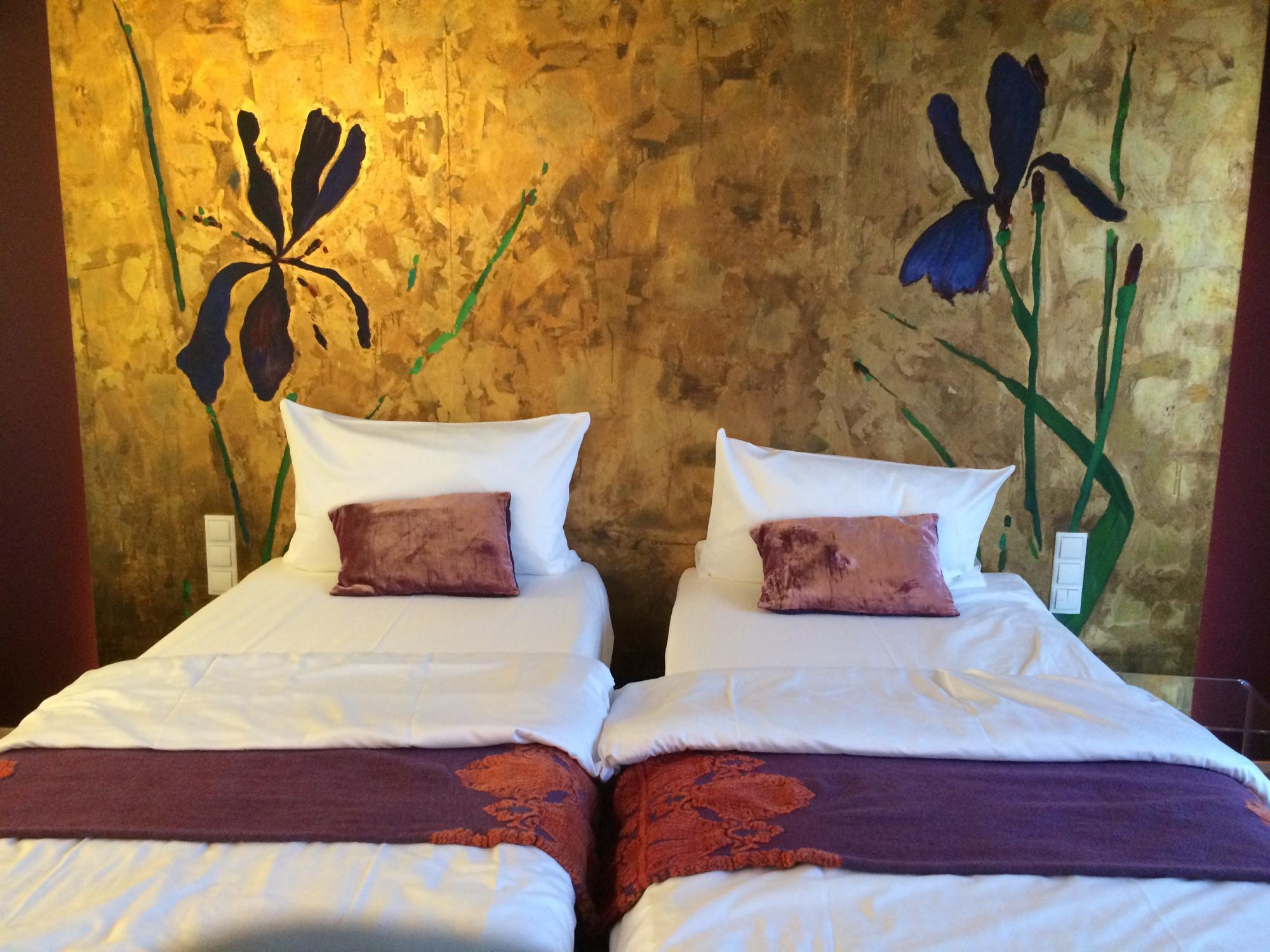 Photo by annavoelske