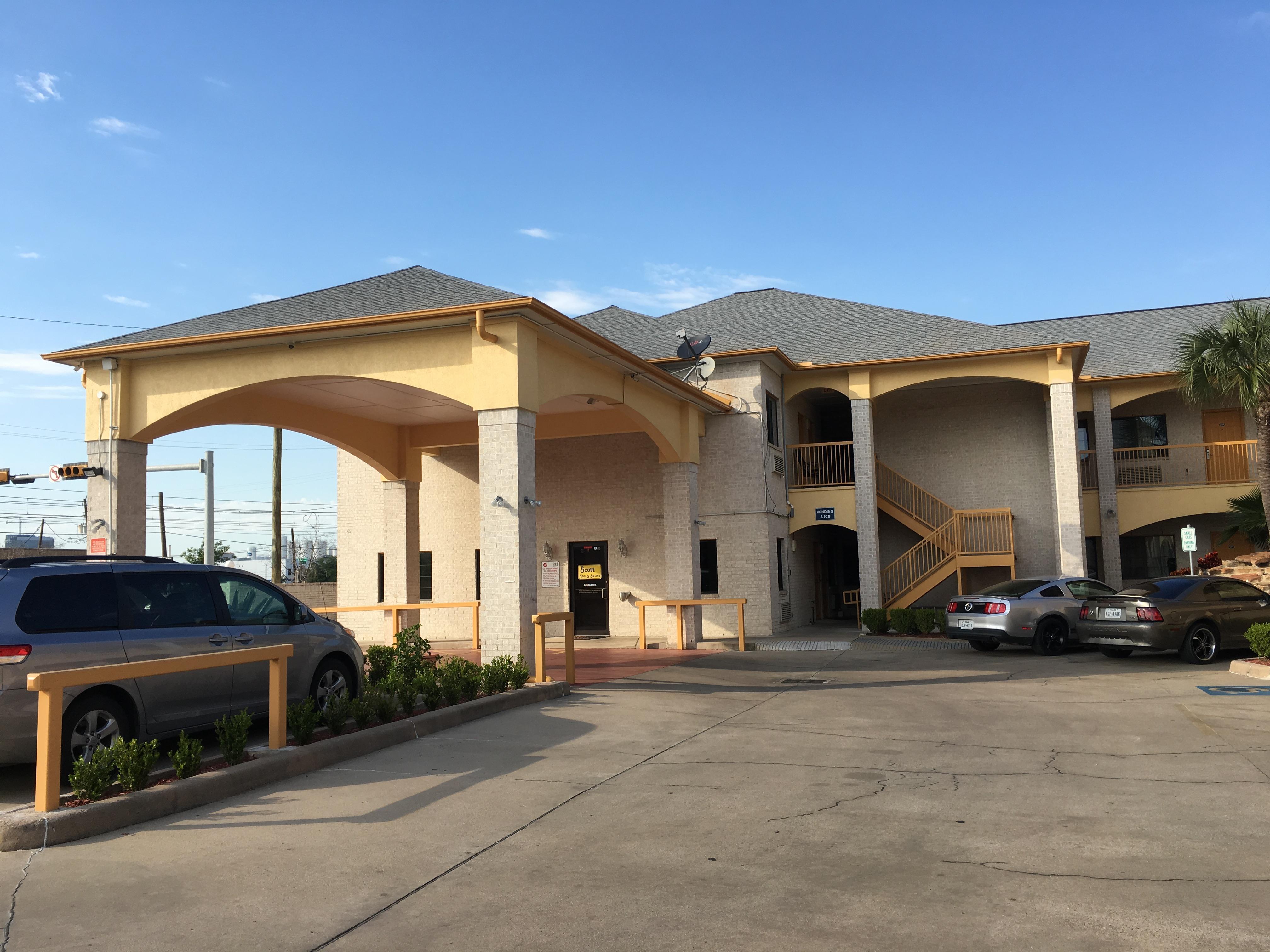 Scott Inn & Suites - Downtown Houston