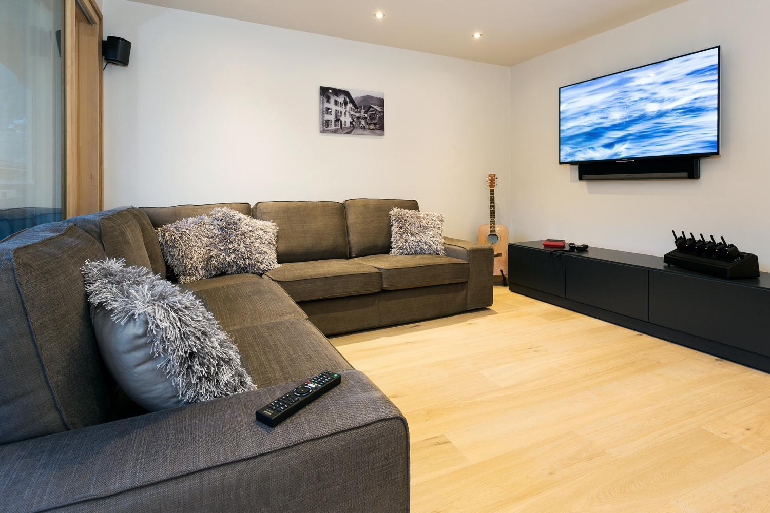 More Mountain - The Crows Nest