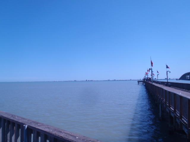 Queen Isabella State Fishing Pier