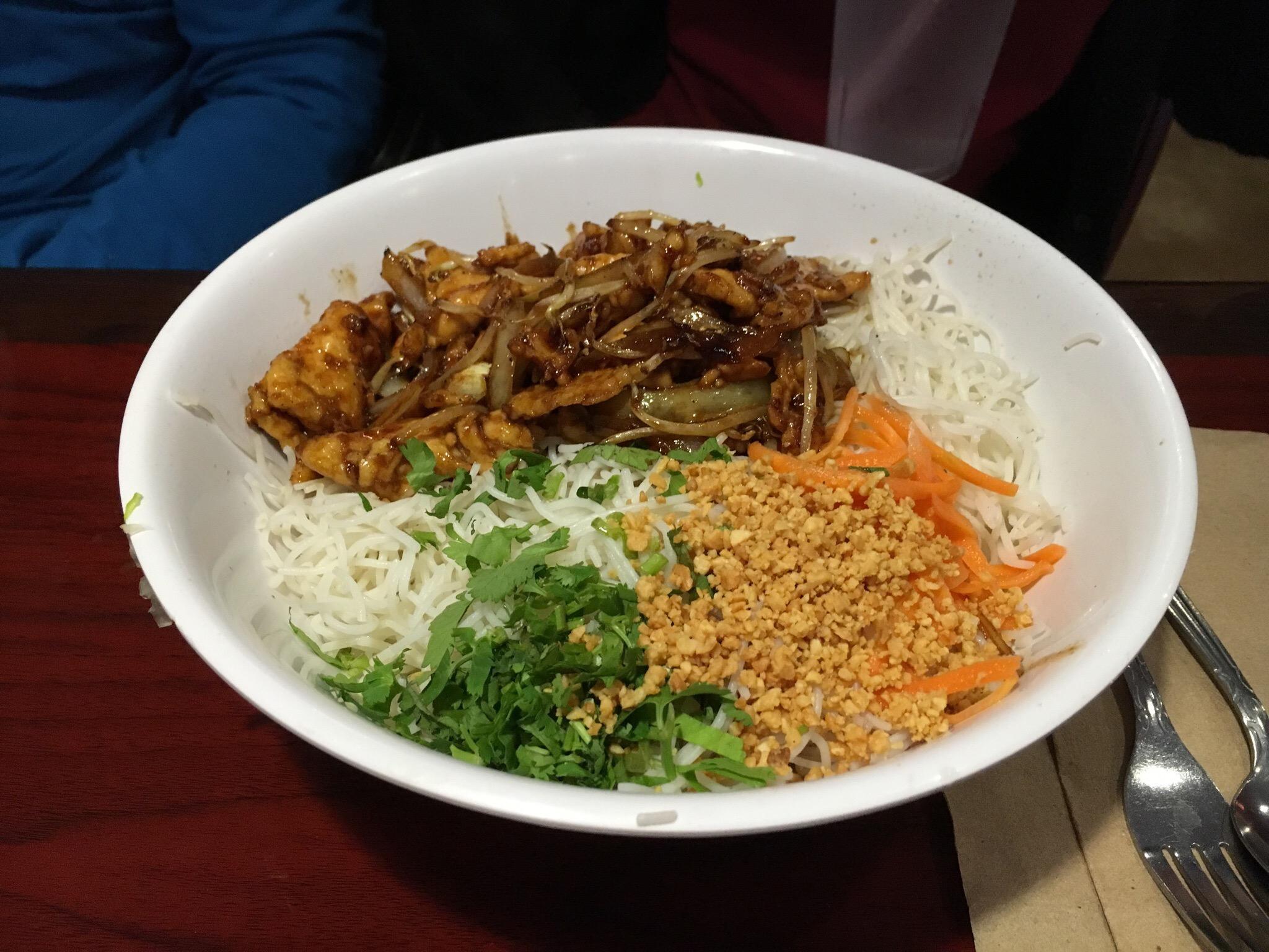 Wok 'N' Grill