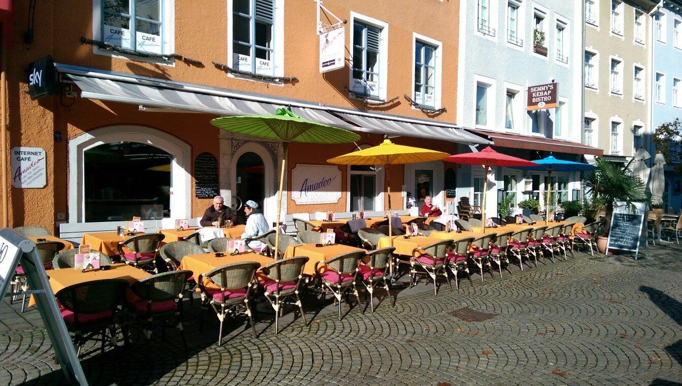 Amadeo - Cafe Bar Bistro