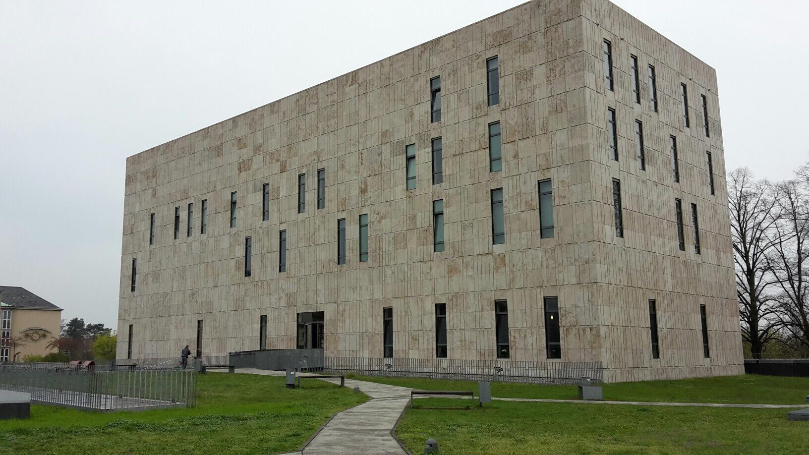 The Saxon State and University Library