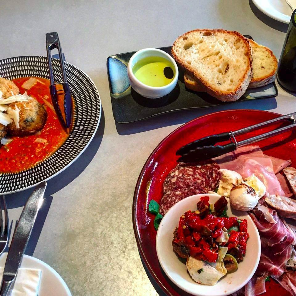 Il Toro Pasta & Espresso Bar