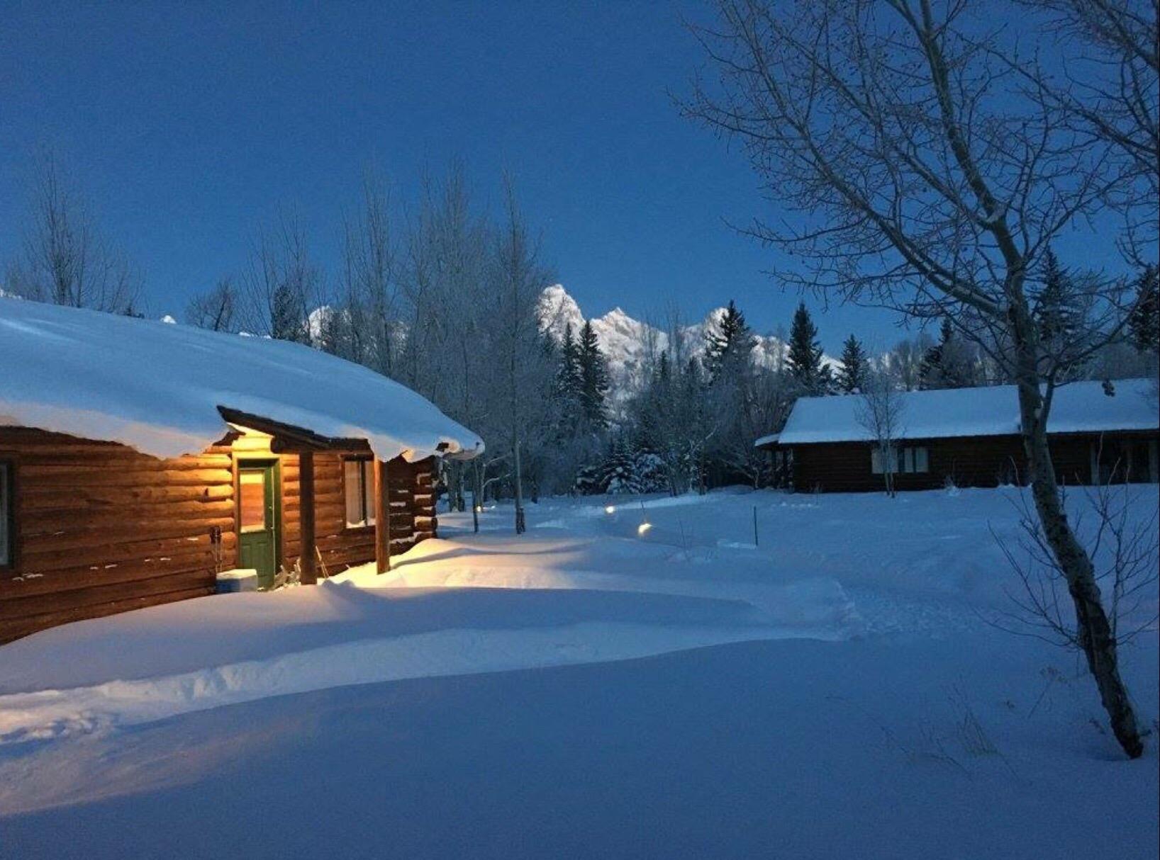 Dornan's Spur Ranch Cabins