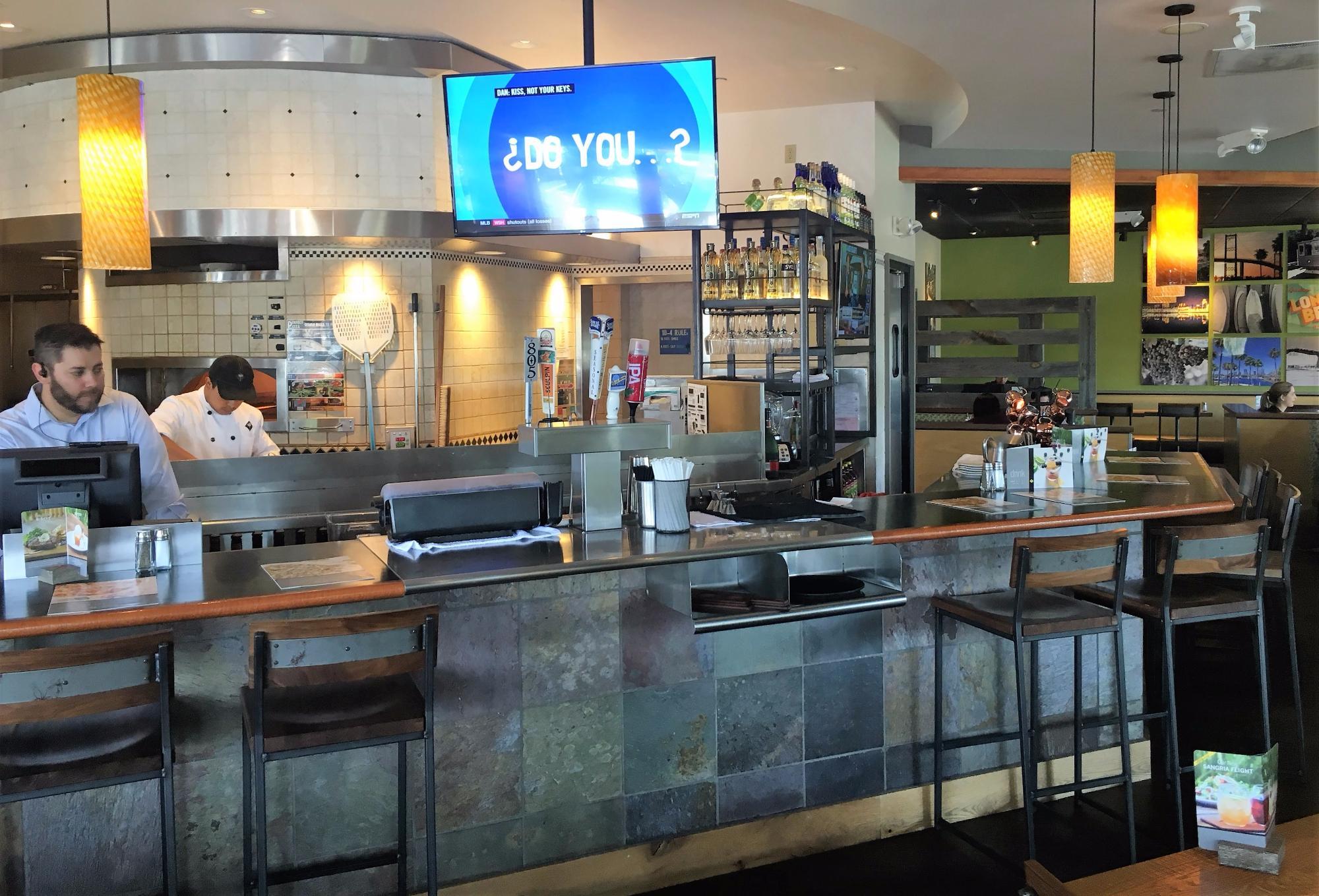 California Pizza Kitchen at Long Beach Marketplace
