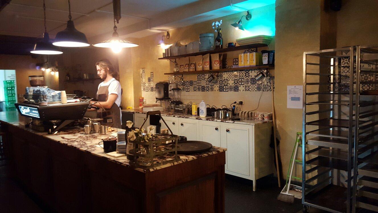 Kürtősh - Wollongong