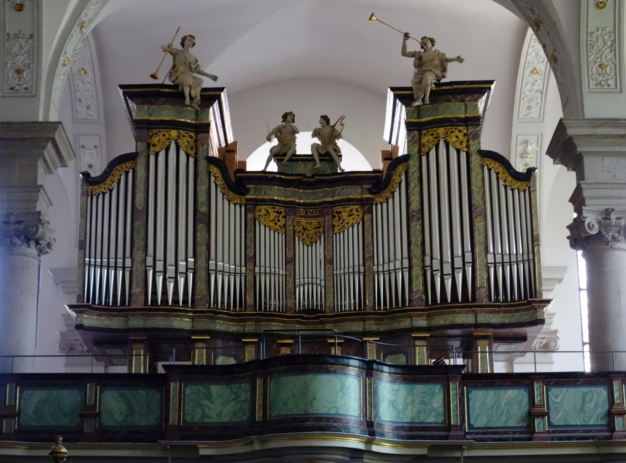 Sankt Maximilian Kirche