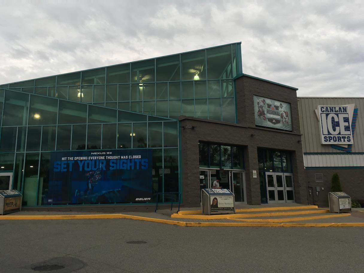 Canlan Ice Sports - Burnaby 8 Rinks